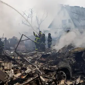 Russia Bombards Ukraine With One of Largest Air Assaults of the War