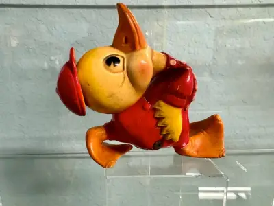 Tariff troubles: A rubber duck museum is migrating to Canada to stay afloat