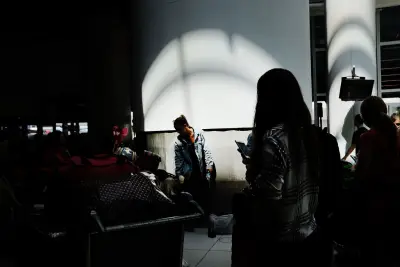 Non-citizen NY travelers face extra scrutiny at local airports. Here's what to know.