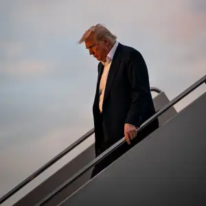 Auction to Dine With Trump Creates Foreign Influence Opportunity